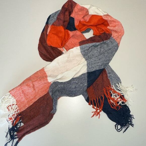 Tartan Plaid Knit Block Color Scarf Fringe Bottom Women’s Fall Winter Soft Cozy - Picture 3 of 5